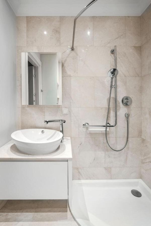 Design Studio Apartment With Balcony By Hostlovers Kowno Zewnętrze zdjęcie